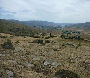 2015-01-04 13.02.00 Panorama Simon - Bannockburn view_stitch.jpg: 4552x3960, 2430k (2015 Jan 17 09:03)