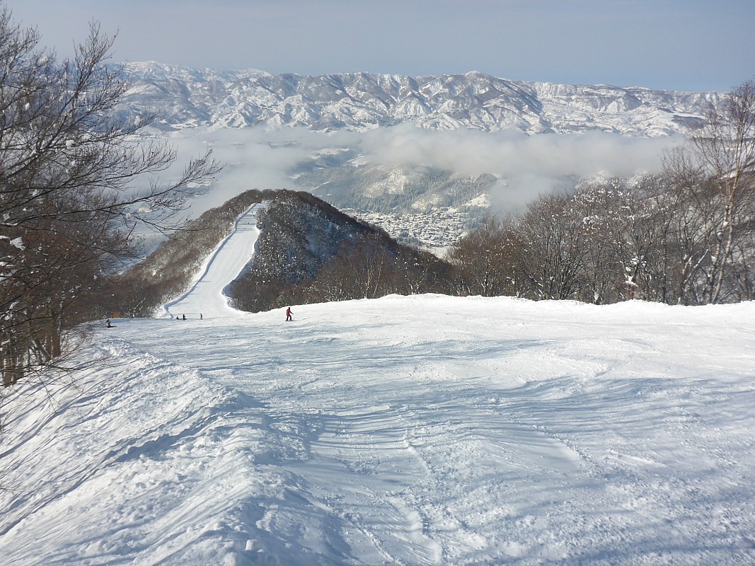 2017-01-18 13.33.09 P1010403 Simon - Nozawa Onsen Lower Skyline Course.jpeg: 4608x3456, 6043k (2017 Nov 05 13:45)