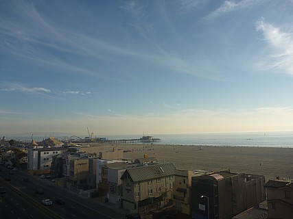 Santa Monica Beach and Pier
Photographer;&nbsp;Simon
2014-01-18&nbsp;16.06.41;&nbsp;Metadata time: '2014 Jan 18 16:06'
Original size:&nbsp;4,000 x 3,000; 4,504 kB
Filename: 2014-01-18 16.06.41 P1000042 Simon - Santa Monica Beach and Pier.jpeg