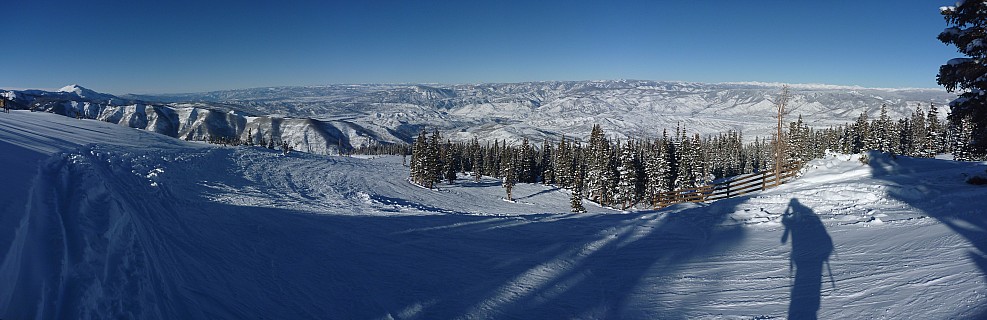 Last run, top of Burn
Photographer;&nbsp;Simon
2014-02-02&nbsp;15.40.01;&nbsp;Metadata time: '2014 Feb 02 15:40'
Original size:&nbsp;9,058 x 2,938; 2,930 kB;&nbsp;stitch
Filename: 2014-02-02 15.40.01 Panorama Simon - last run, top of Burn_stitch.jpg
