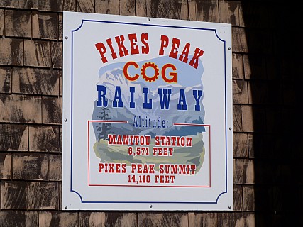 Pikes Peak Cog Railway
Photographer;&nbsp;Jim
2014-02-08&nbsp;11.32.27;&nbsp;Metadata time: '2014 Feb 08 11:32'
Original size:&nbsp;4,320 x 3,240; 4,607 kB
Filename: 2014-02-08 11.32.27 P1000506 Jim - Pikes Peak Cog Railway.jpeg