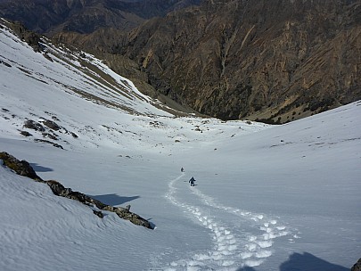 2015-10-03 14.09.50 P1000220 Simon - Brian and Philip descending snow slope.jpeg: 4608x3456, 6118k (2015 Nov 07 16:36) 2015-10-03 14.09.50 P1000220 Simon - Brian and Philip descending snow slope.jpeg: 4608x3456, 6118k (2015 Nov 07 16:36)