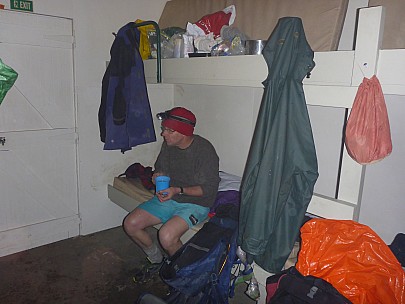 2015-10-01 22.31.06 P1000176 Simon - Philip in Boulder Forks Hut.jpeg: 4608x3456, 6003k (2015 Nov 06 16:06)