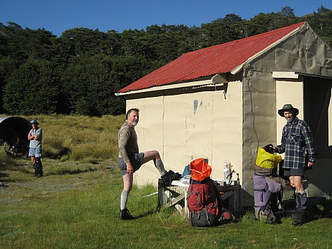 2016-01-06 08.59.00 IMG_2401 Bruce - Philip, Simon, and Brian at Maitland Hut.jpeg: 2816x2112, 720k (2016 Jan 12 21:18) 2016-01-06 08.59.00 IMG_2401 Bruce - Philip, Simon, and Brian at Maitland Hut.jpeg: 2816x2112, 720k (2016 Jan 12 21:18)