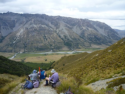 Rest stop over the Ahuriri
Photographer;&nbsp;Philip
2016-01-07&nbsp;15.12.12;&nbsp;Metadata time: '2016 Jan 07 15:12'
Original size:&nbsp;4,320 x 3,240; 5,480 kB
Filename: 2016-01-07 15.12.12 P1040120 Philip - rest stop over the Ahuriri.jpeg