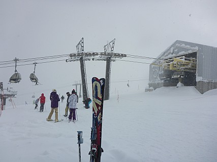 Top of Rusutsu Isola gondola
Photographer;&nbsp;Simon
2016-02-27&nbsp;11.37.41;&nbsp;Metadata time: '2016 Feb 27 11:37'
Original size:&nbsp;4,608 x 3,456; 5,850 kB
Filename: 2016-02-27 11.37.41 P1000507 Simon - top of Rusutsu Isola gondola.jpeg