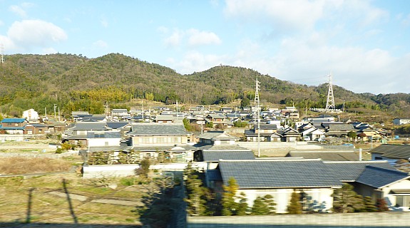 View From Train
Photographer;&nbsp;Simon
2017-01-23&nbsp;08.41.34;&nbsp;Metadata time: '2017 Jan 23 08:41'
Original size:&nbsp;4,608 x 2,565; 4,487 kB;&nbsp;cr
Filename: 2017-01-23 08.41.34 P1010694 Simon - view from train_cr.jpg