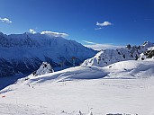 2018-01-27 10.36.26 Jim - view from top of l'Index P1.jpeg: 4032x3024, 4134k (2023 Jan 31 17:33)