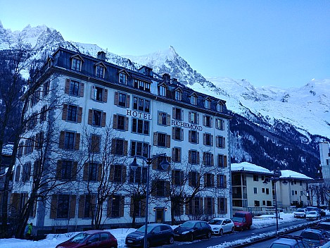 2018-01-28 09.05.31_HDR LG6 Simon - Hotel Richemond from Allée Recteur Payot.jpeg: 4160x3120, 6276k (2018 Jan 28 21:36) 2018-01-28 09.05.31_HDR LG6 Simon - Hotel Richemond from Allée Recteur Payot.jpeg: 4160x3120, 6276k (2018 Jan 28 21:36)