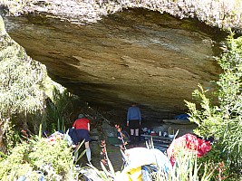 Tunnel Creek Hut to Paringa Rock Biv