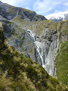 Murdock Creek Falls
Photographer;&nbsp;Simon
2019-01-16&nbsp;15.32.18;&nbsp;Metadata time: '2019 Jan 16 15:32'
Original size:&nbsp;3,456 x 4,608; 5,204 kB
Filename: 2019-01-16 15.32.18 P1020510 Simon - Murdock Creek Falls.jpeg