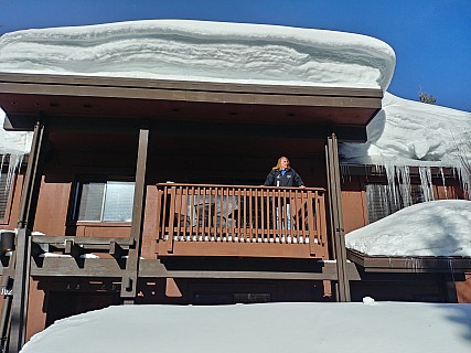 Jim on our Balcony
Photographer;&nbsp;Simon
2019-02-25&nbsp;08.34.57;&nbsp;Metadata time: '2019 Feb 25 08:34'
Original size:&nbsp;4,160 x 3,120; 4,381 kB
Filename: 2019-02-25 08.34.57_HDR LG6 Simon - Jim on our Balcony.jpeg