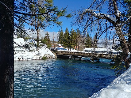 11  20 21  LG 6 Simon - Truckee River highway  89 bridge
2019-02-27;&nbsp;Metadata time: '2019 Feb 27 11:20'
Original size:&nbsp;4,160 x 3,120; 7,372 kB
Filename: 2019-02-27 11.20.21. LG6 Simon - Truckee River highway 89 bridge.jpeg