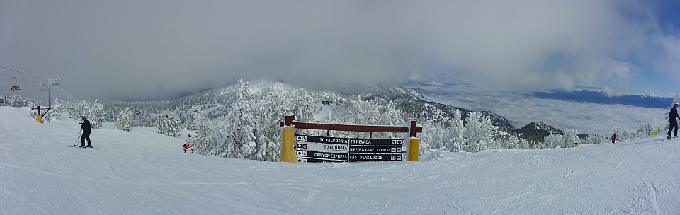 California Nevada sign
Photo: Simon
2019-03-04 09.50.22; '2019 Mar 04 09:50'
Original size: 9,685 x 3,067; 25,902 kB; stitch
2019-03-04 09.50.22 Panorama Simon - California Nevada sign_stitch.jpg