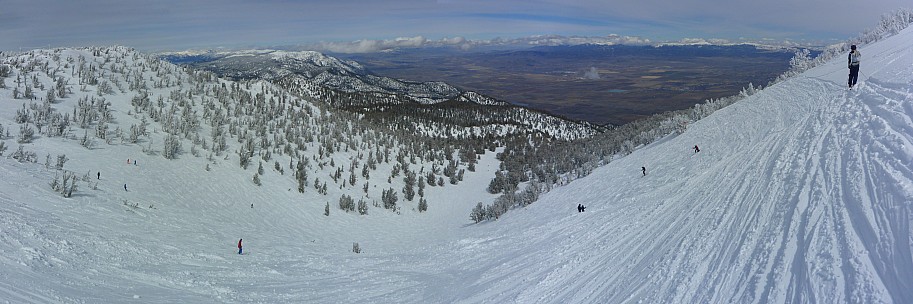 Jim at top of Milky Way Bowl
Photo: Simon
2019-03-04 12.55.06; '2019 Mar 04 12:55'
Original size: 10,169 x 3,387; 31,483 kB; stitch
2019-03-04 12.55.06 Panorama Simon - Jim at top of Milky Way Bowl_stitch.jpg