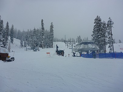 Sierra at Tahoe base
Photographer;&nbsp;Simon
2019-03-07&nbsp;12.11.17;&nbsp;Metadata time: '2019 Mar 07 12:11'
Original size:&nbsp;4,608 x 3,456; 5,626 kB
Filename: 2019-03-07 12.11.17 P1020851 Simon - Sierra at Tahoe base P5.jpeg