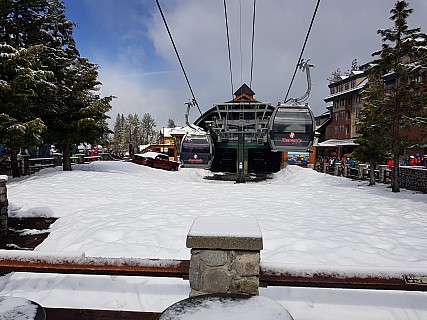 Heavenly Gondola
Photographer;&nbsp;Jim
2019-03-07&nbsp;09.30.05;&nbsp;Metadata time: '2019 Mar 07 09:30'
Original size:&nbsp;4,032 x 3,024; 4,396 kB
Filename: 2019-03-07_09.30.05 Jim - Heavenly Gondola.jpeg