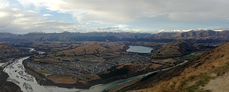 Shotover River Lake Hayes
Photo: Adrian
2020-08-02 16.53.16; '2020 Aug 02 16:53'
Original size: 7,116 x 2,869; 18,476 kB; stitch
2020-08-02 16.53.16_HDR LG6 Adrian - Shotover River Lake Hayes_stitch.jpg