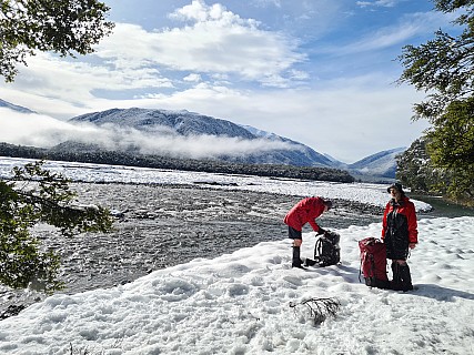 Lunch In Snow Beside The River
Photographer;&nbsp;Simon
2022-07-31&nbsp;12.20.28;&nbsp;Metadata time: '2022 Jul 31 12:20'
Original size:&nbsp;4,032 x 3,024; 4,083 kB
Filename: 2022-07-31 12.20.28 S20 Simon -  lunch in snow beside the river.jpeg