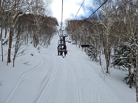 Jim and Simon riding Ichinose Yamanokami pair lift
Photo: Adrian
2024-03-02 14.51.35; '2024 Mar 02 18:51'
Original size: 9,248 x 6,928; 19,245 kB
2024-03-02 14.51.35 S20+ Adrian - Jim and Simon riding Ichinose Yamanokami pair lift.jpeg Jim and Simon riding Ichinose Yamanokami pair lift
Photo: Adrian
2024-03-02 14.51.35; '2024 Mar 02 18:51'
Original size: 9,248 x 6,928; 19,245 kB
2024-03-02 14.51.35 S20+ Adrian - Jim and Simon riding Ichinose Yamanokami pair lift.jpeg