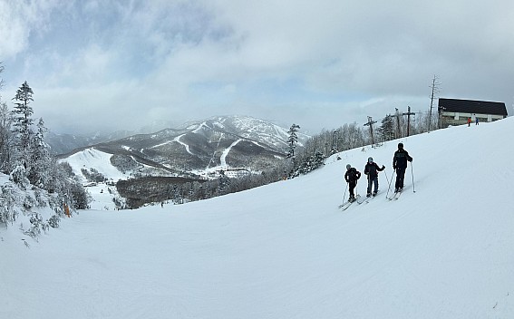 Ichinose looking back to Prince West
Photo: Jim
2024-03-02 15.14.36; '2024 Mar 02 19:14'
Original size: 4,228 x 2,626; 845 kB; stitch
2024-03-02 15.14.36 S21FE+ Jim - Ichinose looking back to Prince West_stitch.jpeg Ichinose looking back to Prince West
Photo: Jim
2024-03-02 15.14.36; '2024 Mar 02 19:14'
Original size: 4,228 x 2,626; 845 kB; stitch
2024-03-02 15.14.36 S21FE+ Jim - Ichinose looking back to Prince West_stitch.jpeg