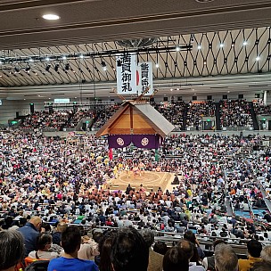 Flags say Full House
Photographer;&nbsp;Jim
2024-03-15&nbsp;16.35.59;&nbsp;Metadata time: '2024 Mar 15 16:35'
Original size:&nbsp;2,992 x 2,992; 3,454 kB
Filename: 2024-03-15 16.35.59 S21FE+ Jim - Flags say Full House.jpeg