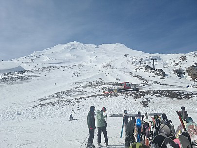 Tūroa from the Giant cafe
Photographer;&nbsp;Adrian
2024-09-12&nbsp;14.03.59;&nbsp;Metadata time: '2024 Sept 12 14:03'
Original size:&nbsp;9,248 x 6,936; 12,657 kB
Filename: 2024-09-12 14.03.59 Adrian - Tūroa from the Giant cafe.jpg