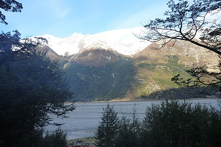 Evening view across the Hoplins
Photo:&nbsp;Philip
2024-10-01&nbsp;18.01.55;&nbsp;'2024 Oct 01 18:01'
Original size:&nbsp;4,320 x 2,880; 5,063 kB
2024-10-01 18.01.55 P1070627 Philip - evening view across the Hoplins.jpeg