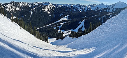 View down Middle Ferk's
Photographer;&nbsp;Simon
2025-02-27&nbsp;15.29.18;&nbsp;Metadata time: '2025 Feb 27 15:29'
Original size:&nbsp;19,869 x 9,123; 24,742 kB;&nbsp;stitch
Filename: 2025-02-27 15.29.18 S20+ Simon - view down Middle Ferk's_stitch.jpg