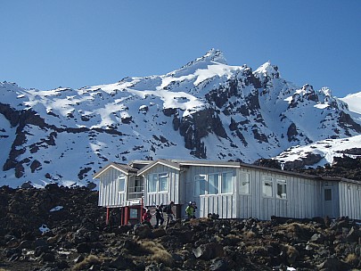 
2007-09-28&nbsp;08.51.20;&nbsp;Metadata time: '2007 Sept 28 08:51'
Original size:&nbsp;3,072 x 2,304; 2,989 kB
Filename: 2007-09-28 08.51.20 P9280066.jpeg