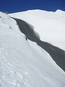 
2007-09-28&nbsp;10.56.35;&nbsp;Metadata time: '2007 Sept 28 10:56'
Original size:&nbsp;2,304 x 3,072; 2,750 kB
Filename: 2007-09-28 10.56.35 P9280098.jpeg