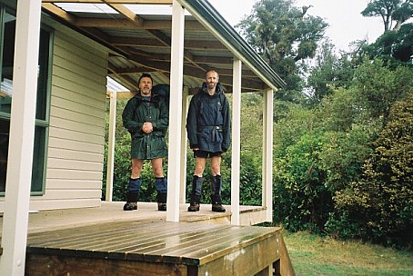 CNV00020.JPG: 597x400, 107k (2008 Sept 08 23:58)