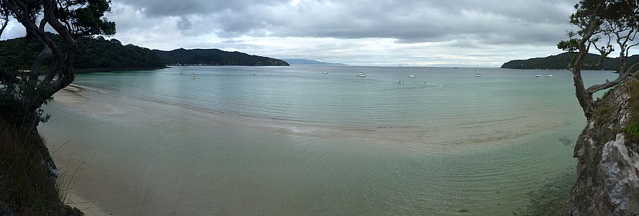 2012-12-28 12.25.19 P1040455 Simon - Gooseberry Flat_stitch.jpeg: 8174x2769, 2465k (2012 Dec 28 12:25)