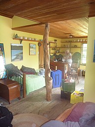 Accommodation Inside
Photo: Simon
2013-01-02 10.24.41; '2013 Jan 02 10:24'
Original size: 3,000 x 4,000; 4,586 kB
2013-01-02 10.24.41 P1040609 Simon - accommodation inside.jpeg