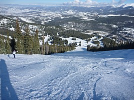 Looking down Bradley's Bash
Photographer;&nbsp;Simon
2014-01-23&nbsp;10.12.43;&nbsp;Metadata time: '2014 Jan 23 10:12'
Original size:&nbsp;4,000 x 3,000; 6,765 kB
Filename: 2014-01-23 10.12.43 P1000123 Simon - looking down Bradley's Bash.jpeg