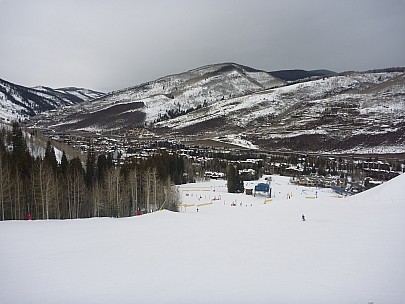 2014-01-29 15.45.03 P1000247 Simon - from Ruders Run looking down at Golden Peak.jpeg: 4000x3000, 5453k (2014 Jan 30 11:45)