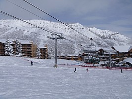 Snowmass and Lichenhearth
Photographer;&nbsp;Jim
2014-02-01&nbsp;10.35.07;&nbsp;Metadata time: '2014 Feb 01 10:35'
Original size:&nbsp;4,320 x 3,240; 4,877 kB
Filename: 2014-02-01 10.35.07 P1000497 Jim - Snowmass and Lichenhearth.jpeg