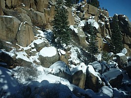 Valley Wall View From Train
Photographer;&nbsp;Simon
2014-02-08&nbsp;12.13.03;&nbsp;Metadata time: '2014 Feb 08 12:13'
Original size:&nbsp;4,000 x 3,000; 6,782 kB
Filename: 2014-02-08 12.13.03 P1000432 Simon - valley wall view from train.jpeg