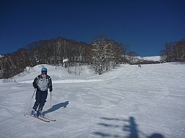 Jim on Han-no-ki course
Photographer;&nbsp;Simon
2015-02-16&nbsp;09.18.34;&nbsp;Metadata time: '2015 Feb 16 09:18'
Original size:&nbsp;4,000 x 3,000; 5,136 kB
Filename: 2015-02-16 09.18.34 P1010618 Simon - Jim on Han-no-ki course.jpeg