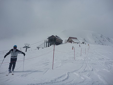 Jim and Grat Quad top station
Photographer;&nbsp;Simon
2015-02-17&nbsp;10.37.43;&nbsp;Metadata time: '2015 Feb 17 10:37'
Original size:&nbsp;4,000 x 3,000; 4,102 kB
Filename: 2015-02-17 10.37.43 P1010684 Simon - Jim and Grat Quad top station.jpeg