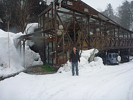 Outside Alupu lodge, Hakuba
Photographer;&nbsp;Simon
2015-02-08&nbsp;13.56.50;&nbsp;Metadata time: '2015 Feb 08 13:56'
Original size:&nbsp;4,000 x 3,000; 5,448 kB
Filename: 2015-02-08 13.56.50 P1010339 Simon - outside Alupu lodge, Hakuba.jpeg
