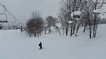 Iwatake - between Sawa and 4sen East lifts
Photographer;&nbsp;Jim
2015-02-10&nbsp;11.49.02;&nbsp;Metadata time: '2015 Feb 10 11:49'
Original size:&nbsp;5,312 x 2,988; 5,653 kB
Filename: 2015-02-10 11.49.02 Jim - Iwatake - between Sawa and 4sen East lifts.jpeg