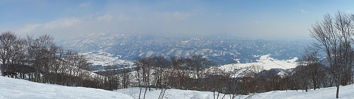 Hakuba  47 - view from top of Super Course
Photographer;&nbsp;Jim
2015-02-11&nbsp;12.03.00;&nbsp;Metadata time: '2015 Feb 11 12:03'
Original size:&nbsp;9,963 x 2,804; 6,367 kB;&nbsp;stitch
Filename: 2015-02-11 12.03.00 Jim - Hakuba 47 - view from top of Super Course_stitch.jpg