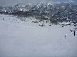 Satomi slope from Alps lift  8
Photographer;&nbsp;Simon
2015-02-14&nbsp;12.37.22;&nbsp;Metadata time: '2015 Feb 14 12:37'
Original size:&nbsp;4,000 x 3,000; 4,776 kB
Filename: 2015-02-14 12.37.22 P1010565 Simon - Satomi slope from Alps lift 8.jpeg