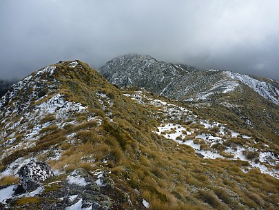 2015-05-30 12.20.09 P1010940 Simon - Angle Knob Ridge from Jumbo.jpeg: 4000x3000, 6815k (2015 Jun 14 17:08)