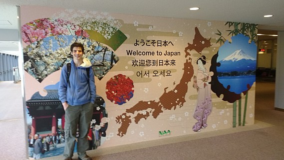 Adrian Welcome to Japan
Photographer;&nbsp;Simon
2016-02-22&nbsp;08.05.12;&nbsp;Metadata time: '2016 Feb 22 08:05'
Original size:&nbsp;4,160 x 2,340; 2,503 kB
Filename: 2016-02-22 08.05.12 IMG_20160222_120512519 Simon - Adrian Welcome to Japan.jpeg