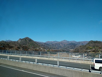 View North from Chuo Expressway
Photographer;&nbsp;Simon
2016-03-02&nbsp;09.30.49;&nbsp;Metadata time: '2016 Mar 02 09:30'
Original size:&nbsp;4,160 x 3,120; 4,111 kB
Filename: 2016-03-02 09.30.49 IMG_20160302_093049344 Simon - view North from Chuo Expressway.jpeg