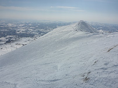 2016-02-28 11.13.34 P1000613 Simon - Niseko An'nupuri view P1.jpeg: 4608x3456, 5807k (2016 Feb 28 11:13)