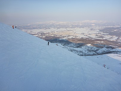 2016-02-28 16.16.21 P1000682 Simon - evening view of Wonderland chair from top P3.jpeg: 4608x3456, 6335k (2016 Feb 28 16:16)