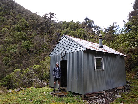 Bagging Dianes Hut
Photographer;&nbsp;Brian
2016-10-30&nbsp;07.48.30;&nbsp;Metadata time: '2016 Oct 30 07:48'
Original size:&nbsp;4,000 x 3,000; 5,013 kB
Filename: 2016-10-30 07.48.30 P1000559 Brian - bagging Dianes Hut.jpeg